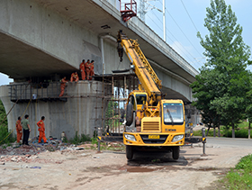 成渝高铁熊家坡双线特大桥连续梁支座更换工程