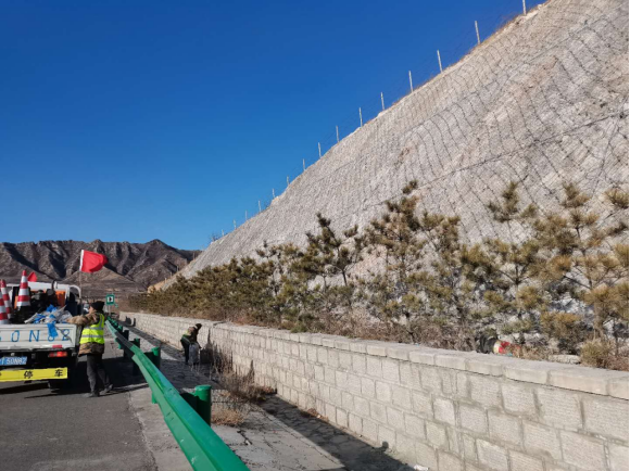 张涿高速公路张家口段路基防排水完善工程施工